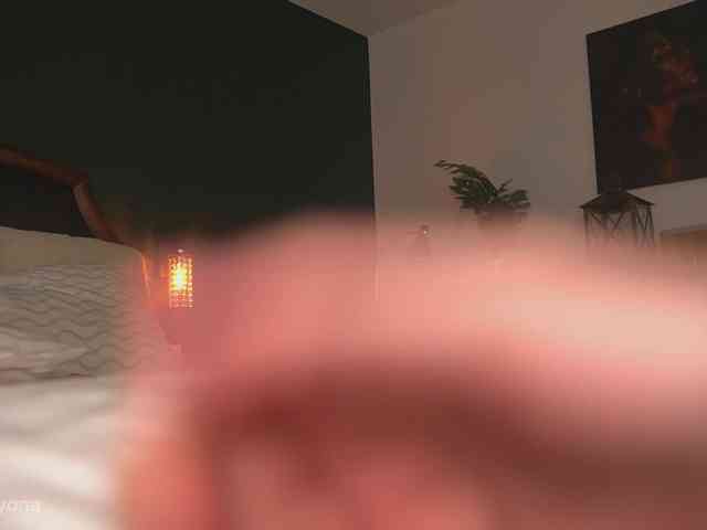 alyonaqueen webcam