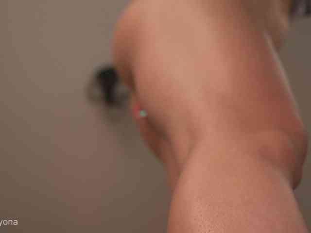 alyonaqueen webcam