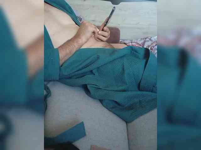 Ni-Ni-P Live Webcam on BongaCams