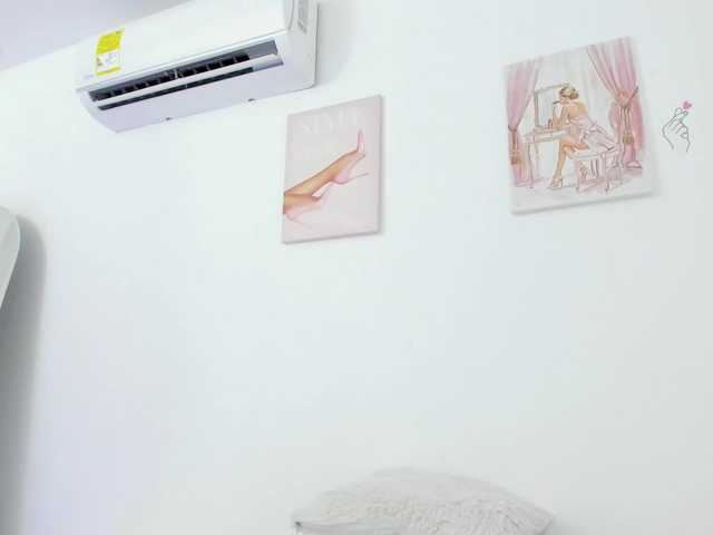 NatashaEvannss live cam on BongaCams