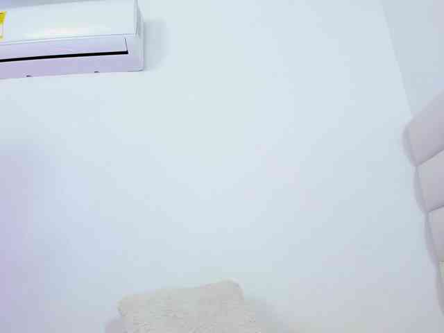 NatashaEvannss webcam