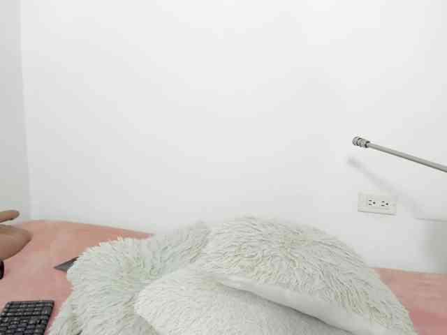 NatashaEvannss webcam