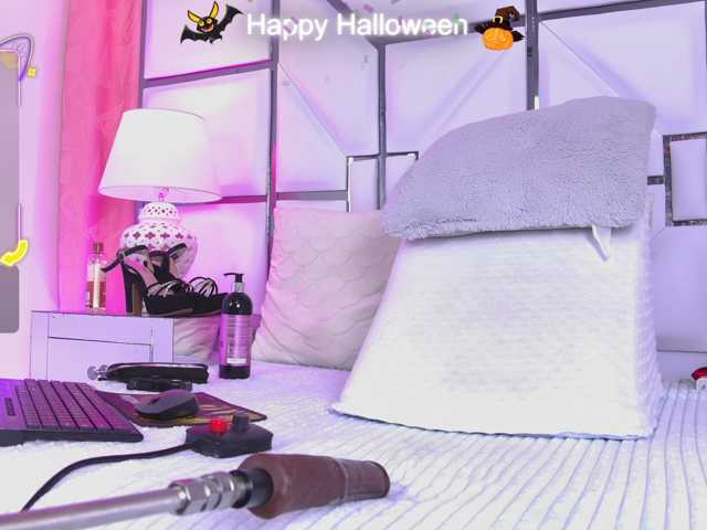 AuraRoss live cam on BongaCams