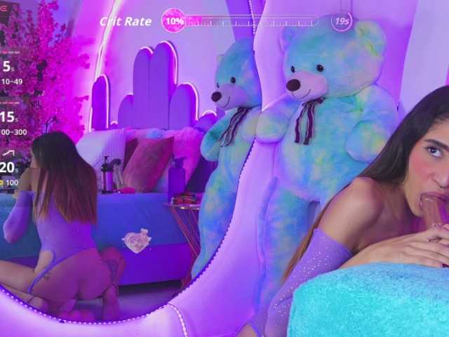 Preview of auraross