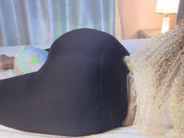 hornyafricangirl live cam on BongaCams