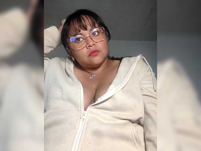 CandyBrowm's BongaCams show and profile