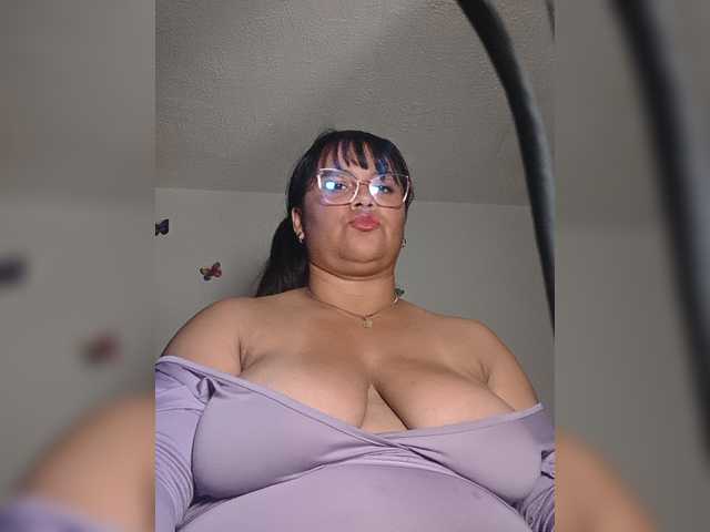 CandyBrowm live cam on BongaCams