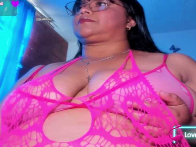 CandyBrowm live cam on BongaCams