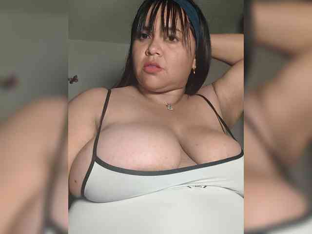 CandyBrowm webcam