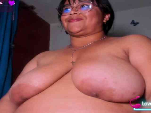 CandyBrowm webcam
