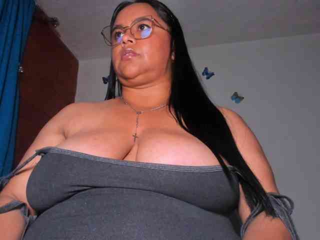 CandyBrowm webcam