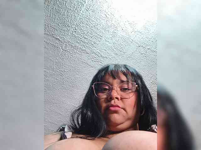 CandyBrowm webcam