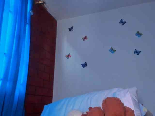 CandyBrowm webcam