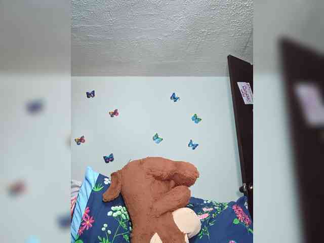 CandyBrowm webcam