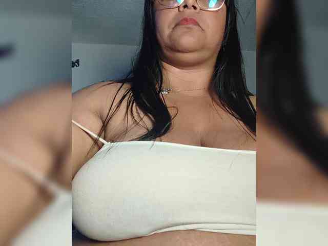 CandyBrowm webcam