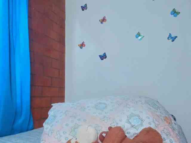 CandyBrowm webcam