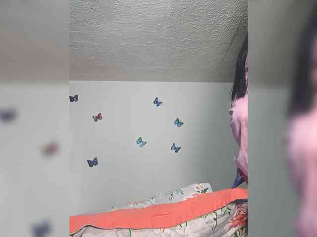 CandyBrowm webcam