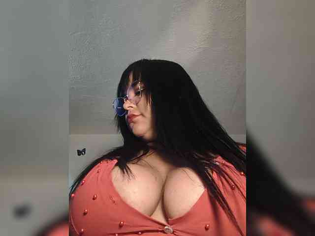 CandyBrowm webcam