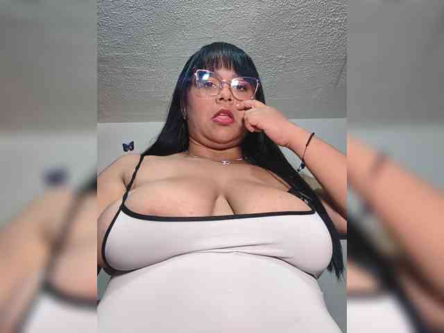 CandyBrowm webcam