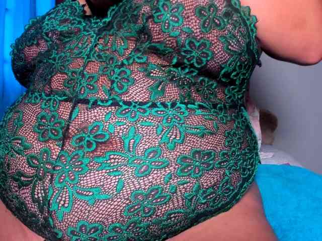 CandyBrowm webcam