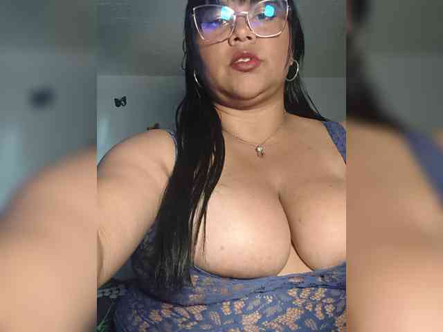 CandyBrowm webcam