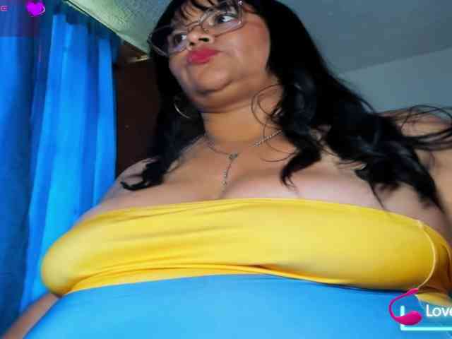 CandyBrowm webcam