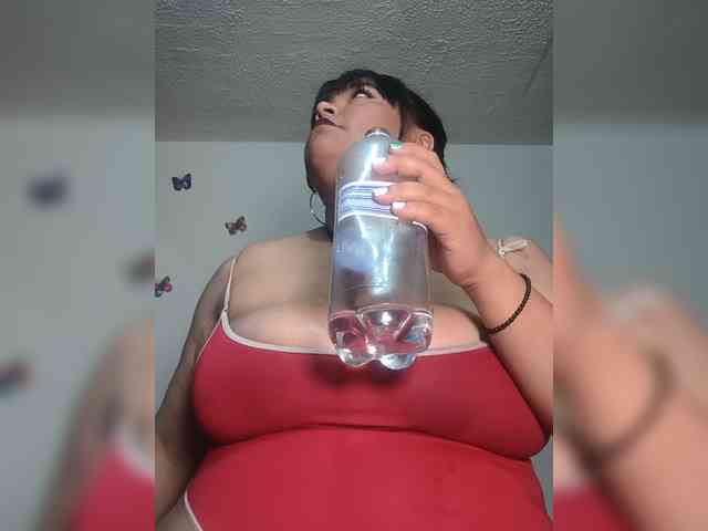 CandyBrowm webcam