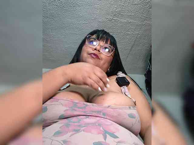 CandyBrowm webcam