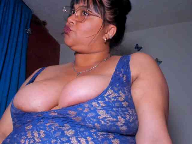 CandyBrowm webcam