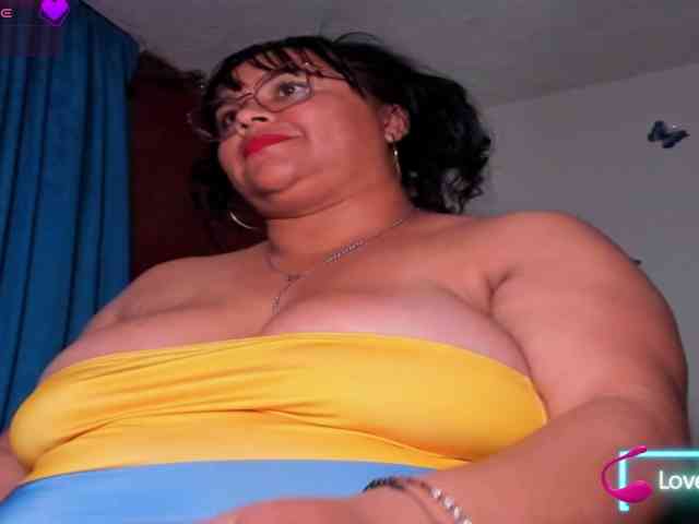 CandyBrowm webcam