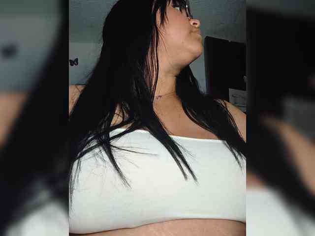 CandyBrowm webcam