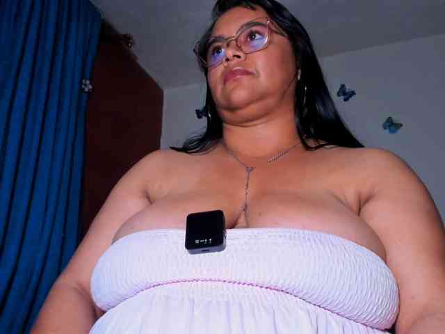 CandyBrowm webcam