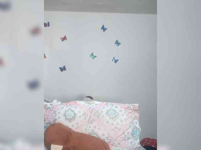 CandyBrowm webcam