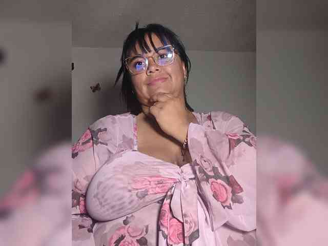 CandyBrowm webcam