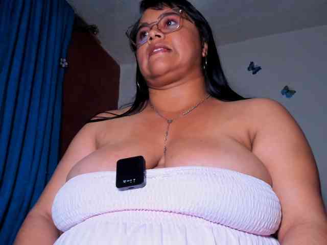 CandyBrowm webcam
