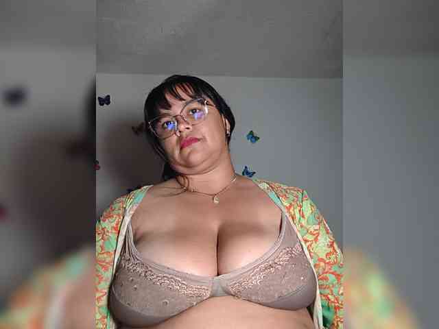 CandyBrowm webcam