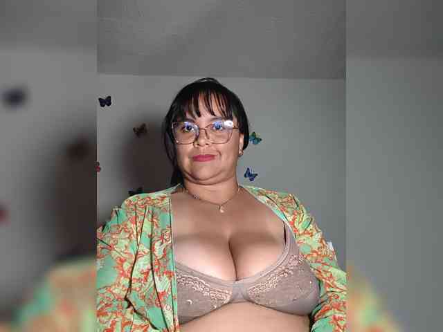 CandyBrowm webcam