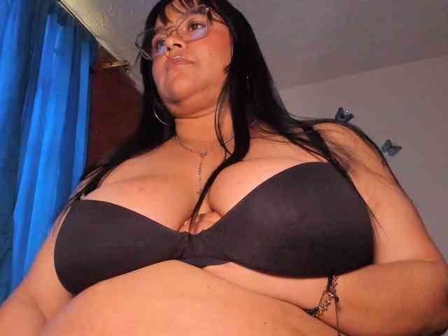 CandyBrowm webcam
