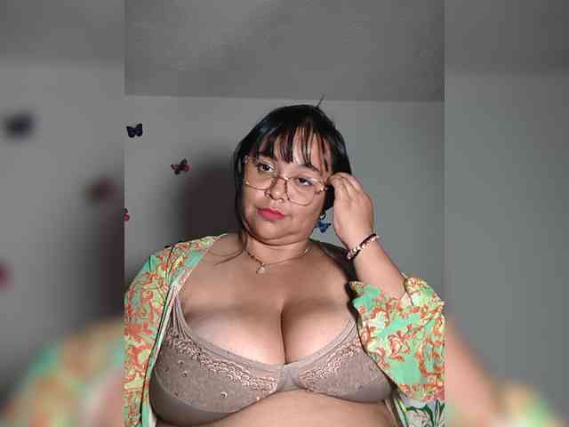 CandyBrowm webcam