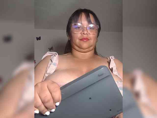CandyBrowm webcam