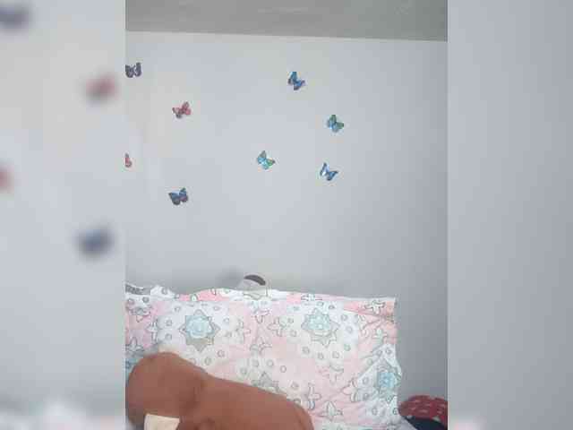 CandyBrowm webcam