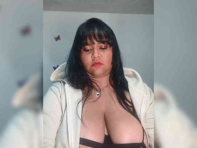 CandyBrowm webcam