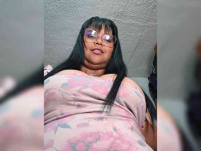 CandyBrowm webcam