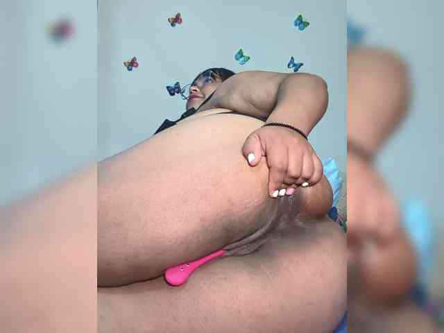 CandyBrowm webcam
