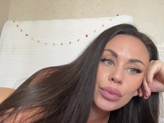 -Hennessy- Porn Show