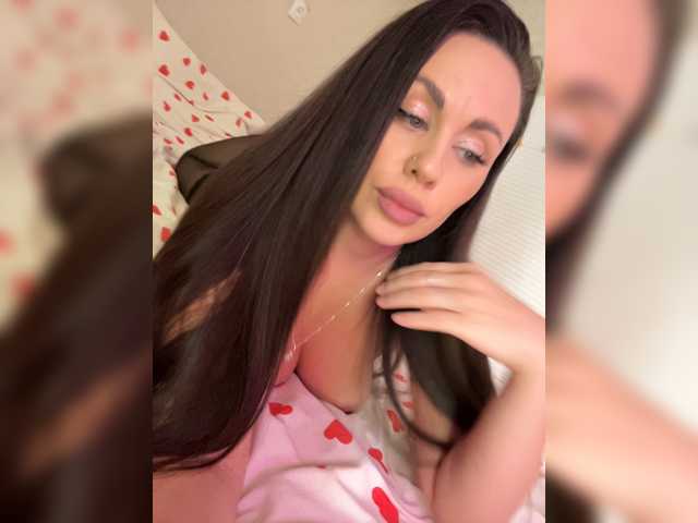 -Hennessy- live cam on BongaCams
