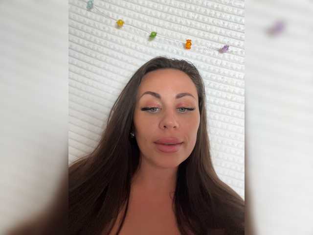 Live трансляция -Hennessy- - slutnetki.online