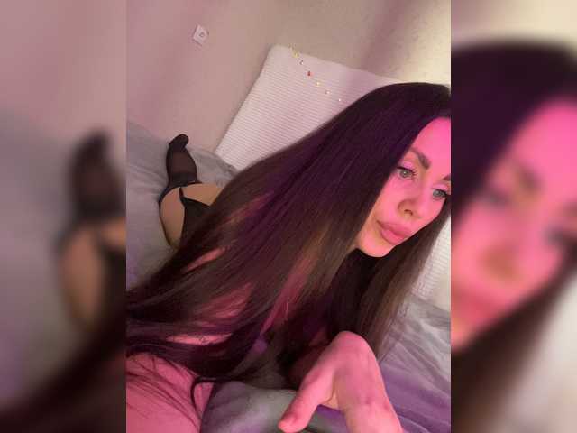 -Hennessy- live cam on BongaCams