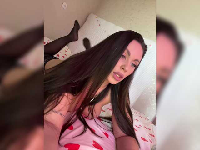 -Hennessy- live cam on BongaCams