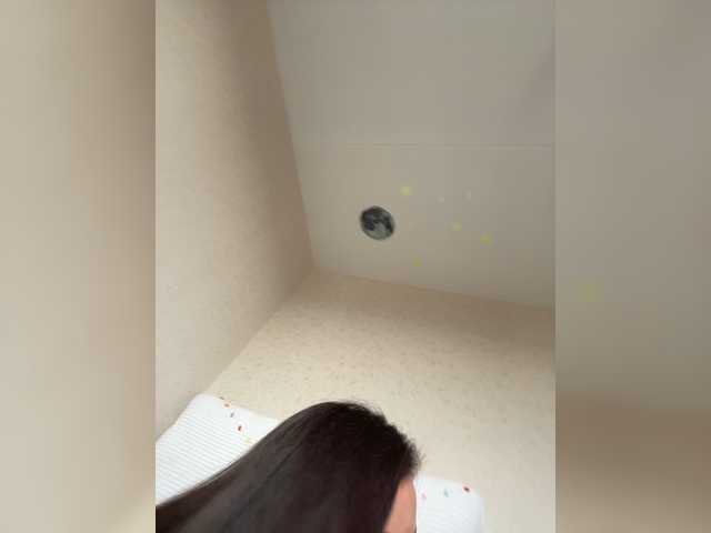 -Hennessy- live cam preview